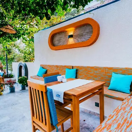 Sardunya Andifli Hotel Kaş