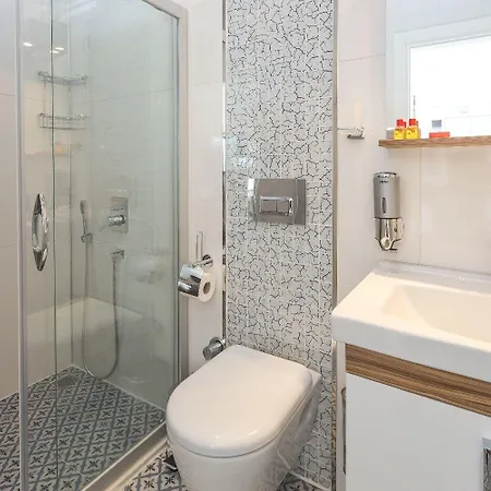 Hotel Sardunya Andifli Kaş